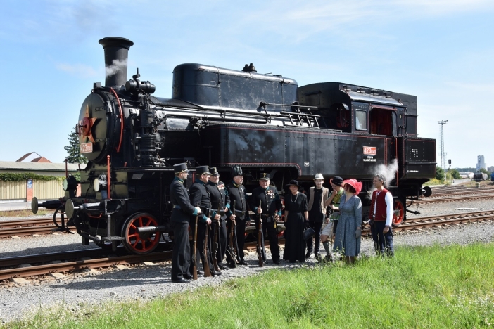 Obrázek článku Jízda parním vlakem do Kroměříže ke 150. výročí založení školy